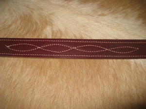 Beastmaster Junior Back Cinch Stitching